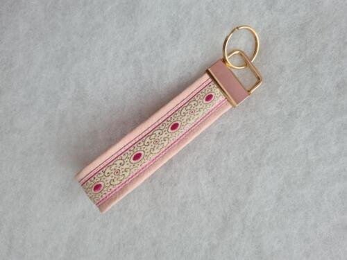 Porte-clés avec galon